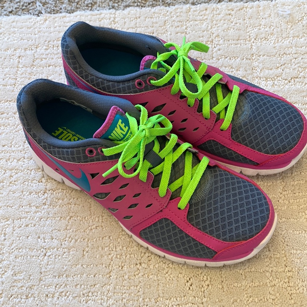 Nike shoes